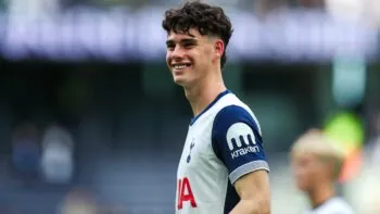 Kinský má podepsáno, Tottenham ale může přijít o tři obří talenty