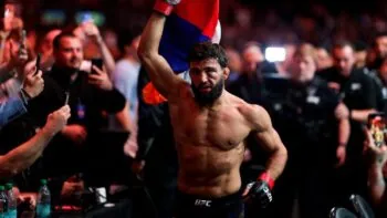 UFC 331: KO za 12 sekund, Tsarukyanovy lokty z pekla, rekordní série proher a šílená titulová válka