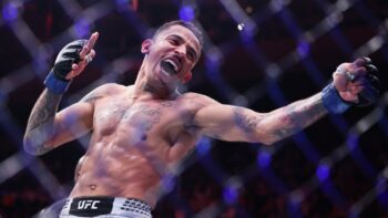 Bývalý šampion UFC padl jako tělo bez duše. Kuřák Prates zničil Edwardse a chce titul