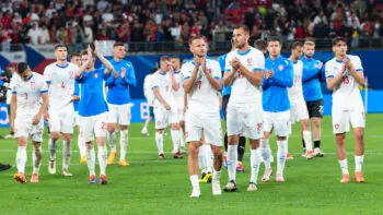 Češi umí hrát fotbal! Je Deníův styl konečnou pro opory časů minulých?