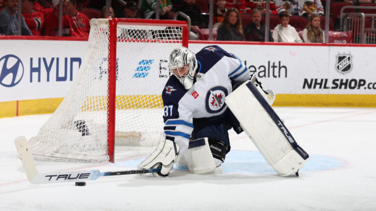 Connor Hellebuyck Winnipeg