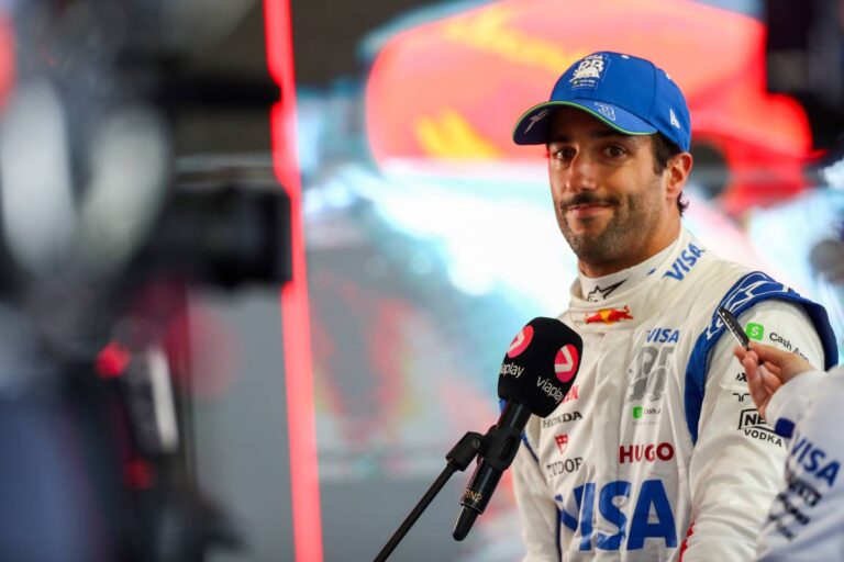 KOMENTÁŘ: Ricciardo znovu ve velké krizi, opakuje se štace v McLarenu. Co se to děje se slavným pilotem F1?