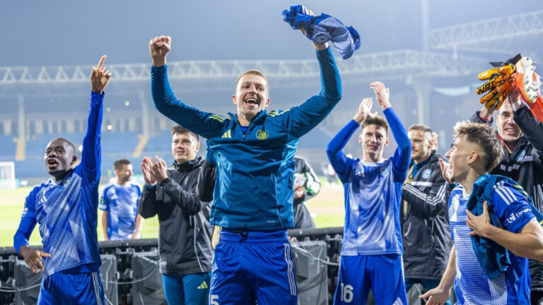 Daniel Vašulín vede tabulku ligových střelců. Radost z toho mají i v Chrudimi