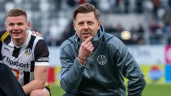 Chválený trenér Hradce Králové překonal legendu. Koukají po něm i týmy velké trojky