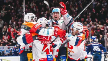 O kvalitě Pardubic nikdo nepochybuje, míní kolínský trenér Martínek na startu extraligy
