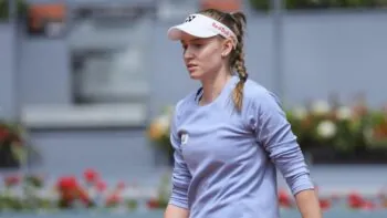Přijela s pochybnostmi. Teď je Rybakina na US Open jediné vítězství od postu světové jedničky