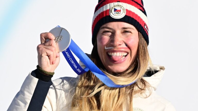 Vyřvaný hlasivky a národní sport! Adamczyková pobláznila Česko, nadchla i prezidenta