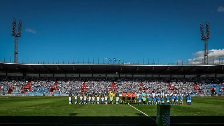 Baník si poradil s Českými Budějovicemi a zaslouženě bere 3 body! Dynamo zůstává poslední, Ewerton nedal penaltu