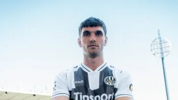 Hradec hlásí posilu do defenzivy! Konkurenci v obraně zvýší slovenský talent Mielke