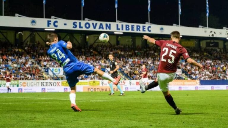 Z Plzně do Liberce! Slovan hlásí další posilu. Ta má nahradit oporu, kterou Kováčovi a spol. přetáhl Baník