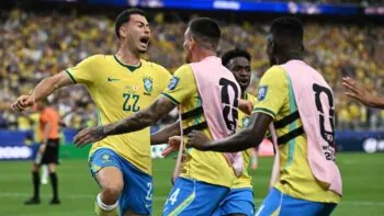 Brazílie – Japonsko 2:1. Krutý konec pro Zemi vycházejícího slunce. KO přišlo v nastavení
