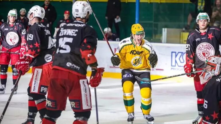 Maxa Liga plná šoků: Favorité vyhořeli, Poruba čistí vedení