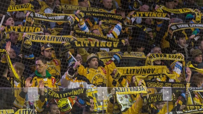 Měli bychom si vážit, že extraliga v Litvínově zůstala, říká jeho bývalý hráč Bednařík