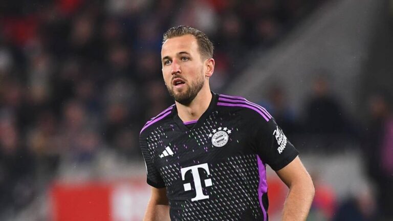 Harry Kane vymyslel vítězný gól proti Celticu během poločasové přestávky. Už v kabině říkal, že je na zadní tyči sám, vysvětlil spoluhráč z Bayernu