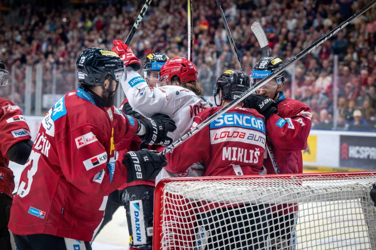Osm vteřin, které změní extraligové pořádky? Sparta v euforii, mistr v koutě