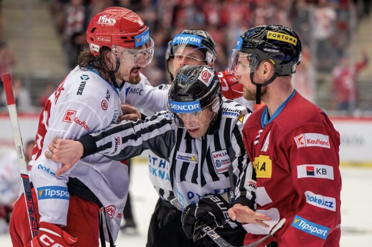 Třinec vs Sparta (6. zápas): Extraliga preview a tipy na sázení
