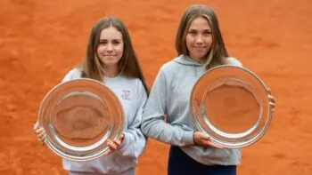 Další úspěch Češek na Wimbledonu! 16leté naděje ovládly juniorskou čtyřhru