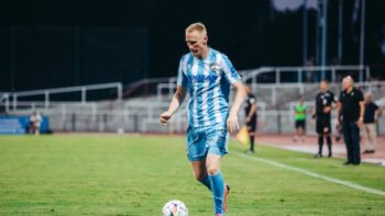 Rozhodčí nezvládli další semifinále poháru. Plzeňský Jemelka měl být vyloučen. Sparta přesto postoupila