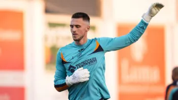 „Nebýt Letáčka, mluvili bychom o ostudě.“ Fanoušci Getafe reagují na brankářův návrat