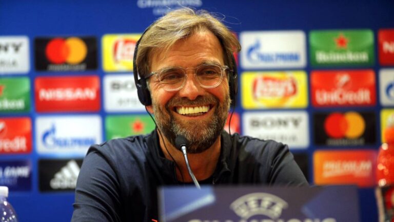 Klopp se vrátí do Dortmundu, řekl sportovní ředitel klubu Sebastian Kehl