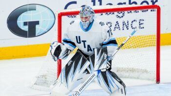 Česká gólmanská škola. Vejmelka, Dostál i Vladař opět vychytali vítězství