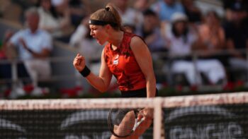 Muchová letí na Wimbledon jako šestá hráčka světa. V cestě jí stojí senzace Roland Garros i bývalá čtyřka WTA