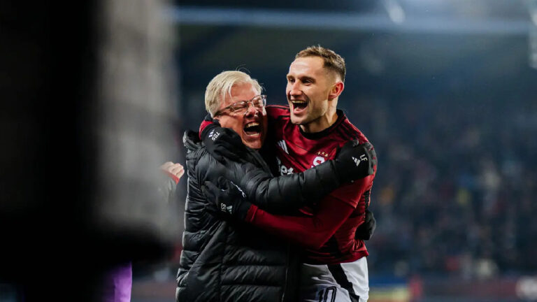 Lars Friis po Sigmě: Fakt hodně špatný zápas, v této sezoně asi nejhorší. Proč opět nehrál od začátku Birmančevič?
