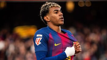 Češi mohou být hrdí: Lamine Yamal nosí české oblečení