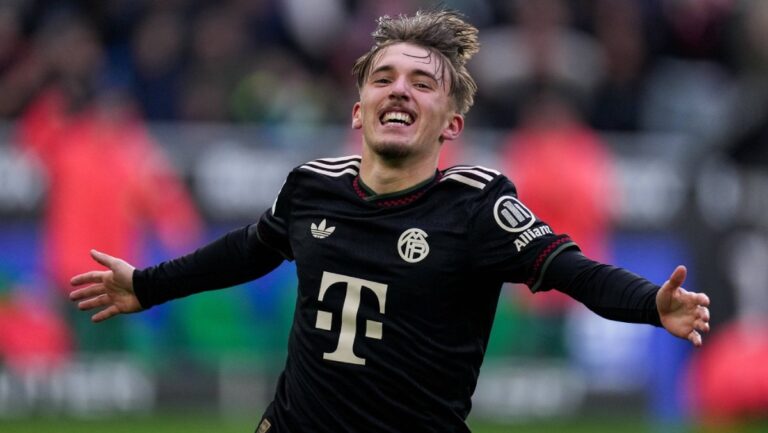 VIDEO: Bayern má novou hvězdu! 17letý mladík se parádně trefil v Bundeslize