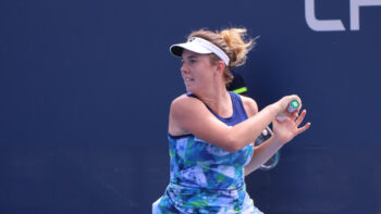 Nosková sahala po senzaci v Pekingu. Po statečném vyrovnání padla ve třech setech