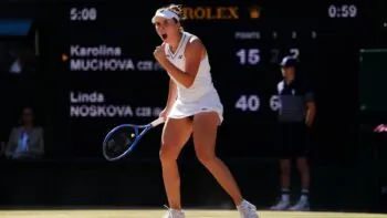 Nosková zdolala ve finále Muchovou. Wimbledon má pátou českou vítězku ve své historii