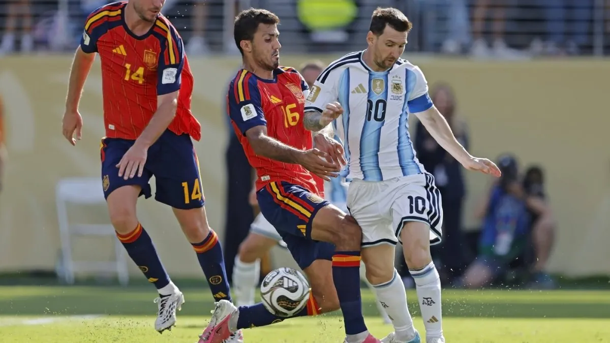 Rodri, klobouk dolů! Zlatý míč za MS 2026 však měl dostat někdo jiný