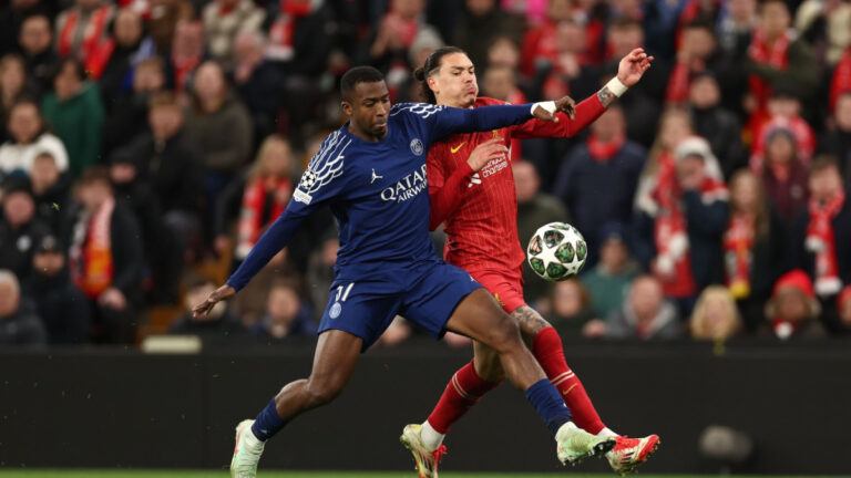 Liga mistrů: Liverpool končí, s PSG padl na penalty. Schickův Leverkusen opět nestačil na Bayern