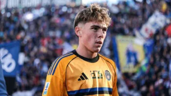 Český fotbalista Buffon prodloužil v sedmnácti letech smlouvu v Pise