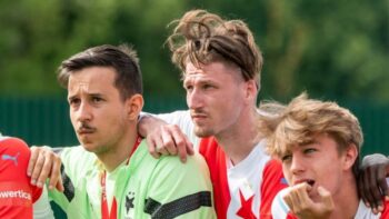 Proč není Vorlický na soupisce LM? Loni tam byl a nehrál ani minutu. Musí fandit, ať postoupíme, vysvětloval Trpišovský