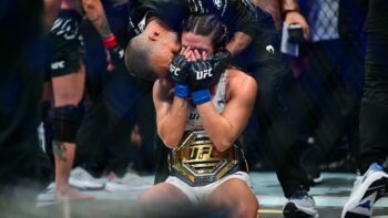 UFC 321: Bodové žně v Abú Dhabí. Bitva o titul těžké váhy bez výsledku kvůli hrozivému píchnutí do očí