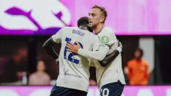 To byl fofr. Souček a Diouf si ve West Hamu zahrají pod vedením zkušeného Portugalce