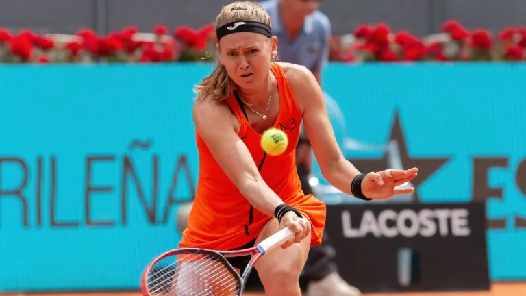 Bouzková ovládla české derby a v Nottinghamu ji čeká druhé finále sezóny