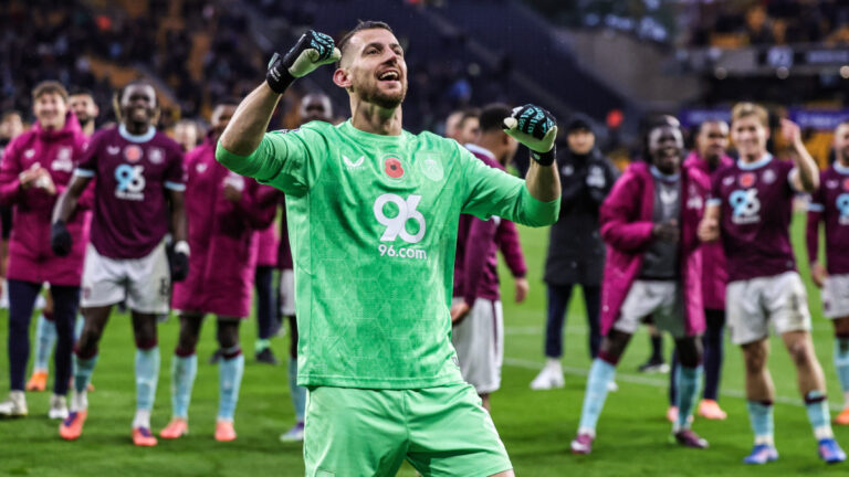 Dúbravka by nebyl první ani poslední. Kdo vyměnil Premier League za Česko?