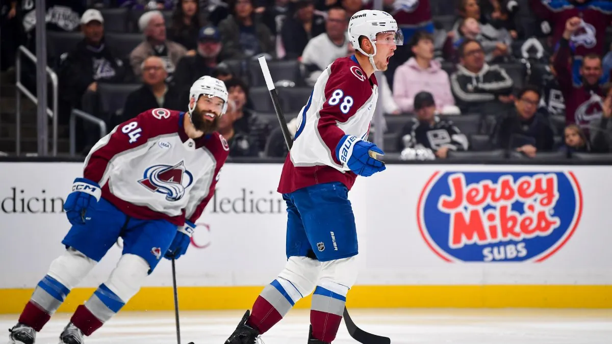 Martin Necas Colorado Avalanche