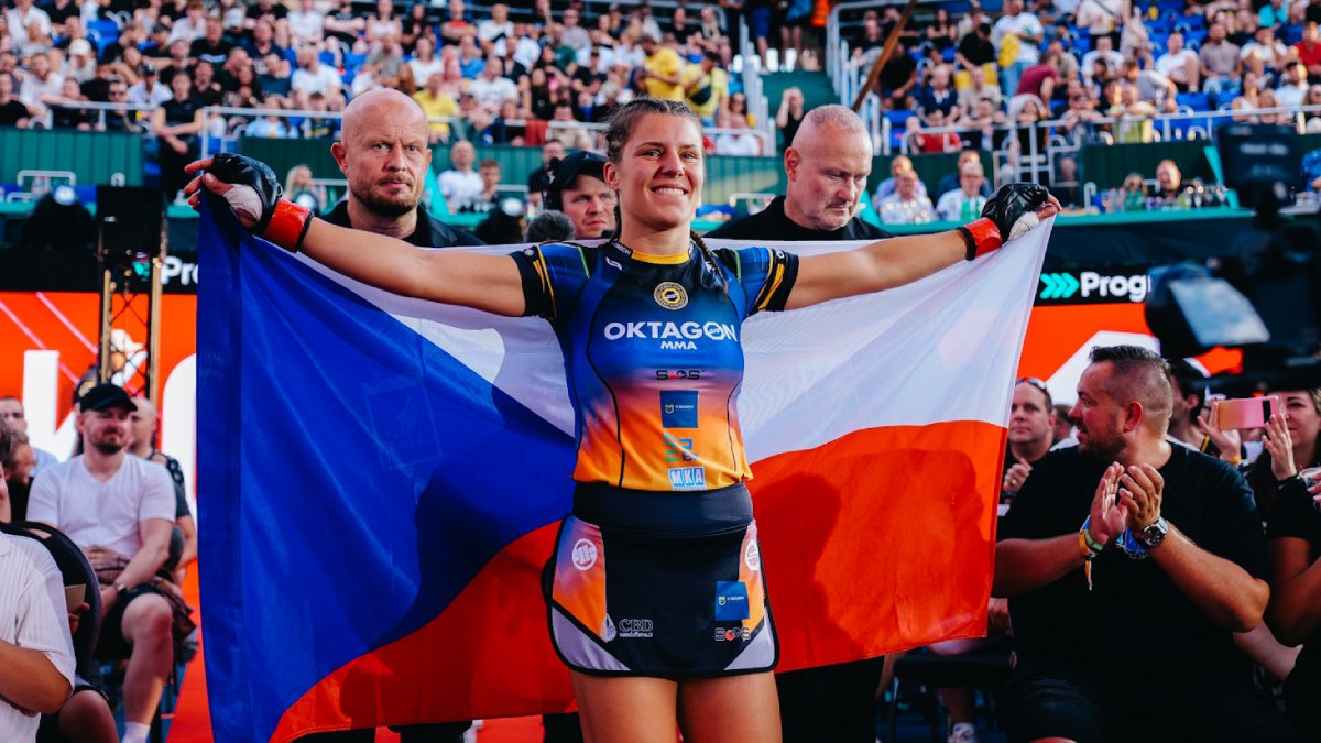 Michaela Hlaváčiková Oktagon