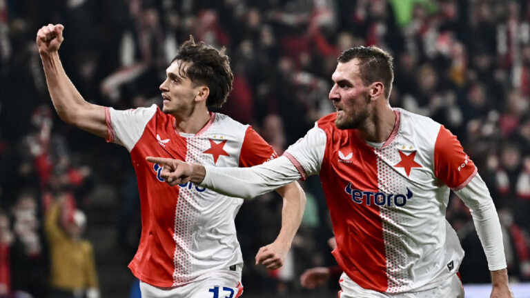 Vzpomínky na Slavii i záchrana Kroměříže. Šuškavčevič vyhlíží druhou ligu