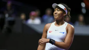 Wimbledon má nový virál. Outfit Naomi Osaky dobývá sociální sítě a fanoušci masivně reagují