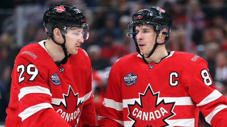 Na MS budou 3 hráči z top 10 bodování NHL. Pastrňák a MacKinnon si to rozdají o nejlepšího hráče turnaje