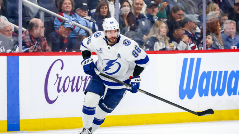 Kucherov největší hvězdou týdne. Mezi oceněnými i Crosby a Matthews