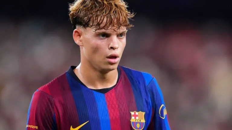 Česká stopa v El Clásicu. Na lavičce Barcelony byl mladík s českým pasem