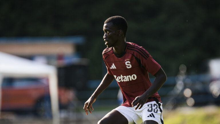 Africký talent končí na Letné. Sparta pouští Senegalce do Prostějova