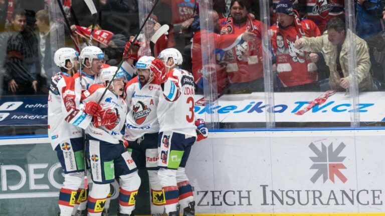 Pardubice v Třinci vyrovnaly stav finálové série! Dynamo rozstřílelo Oceláře 6 góly, dvakrát Kacetla překonal Martin Kaut