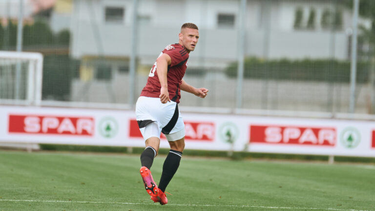 Sparta si hravě poradila s YB Bern 3:1, kapitán Kadeřábek si připsal asistenci
