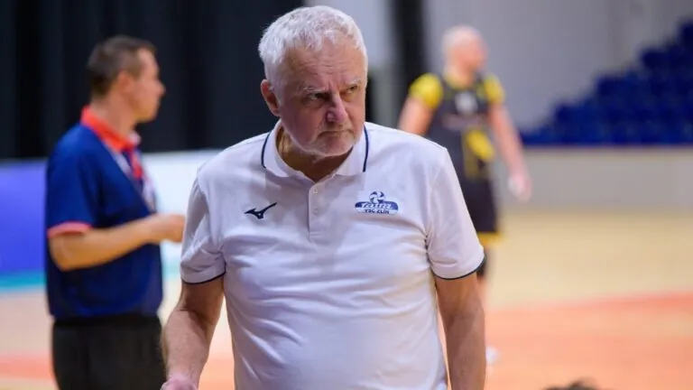 Zlínský volejbal hlásí změny: Otec sparťanského fotbalisty Macek vzpomíná na titul a vítá trenéra